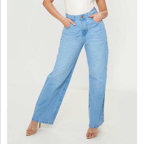 Light wash wide leg jean - petite (model is 5 ft 3”) - Picture 1 of 5